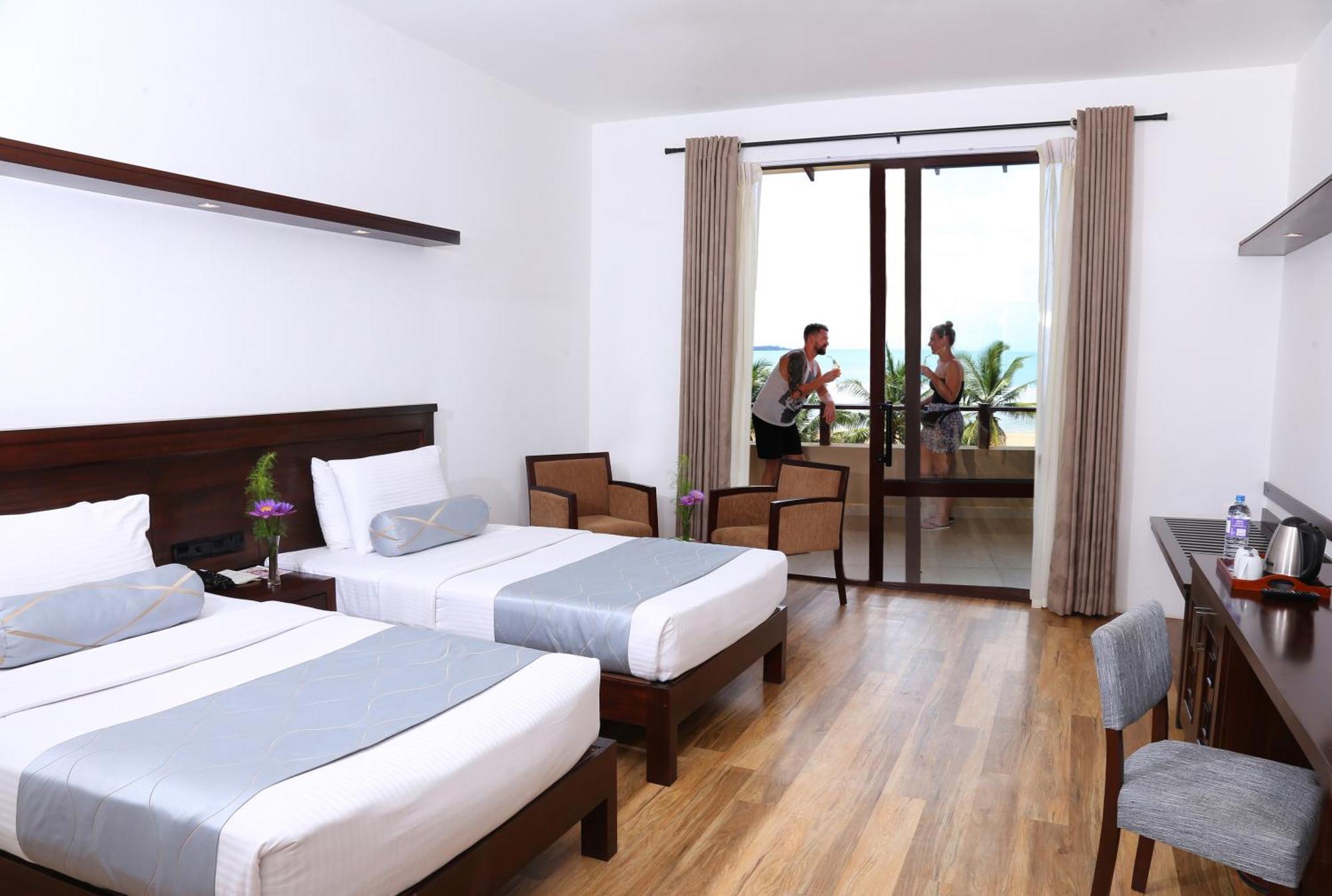 Mandara Resort Mirissa Weligama Exteriör bild